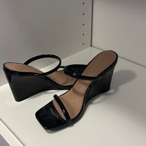 Dream Pairs Black Patent Wedge Sandals